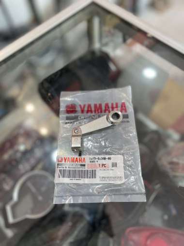 TUAS LEVER AS STUT KOPLING YAMAHA R25 R 25 MT25 PNP F1ZR FIZR F1Z FIZ R ORIGINAL 1WD-E6340-00