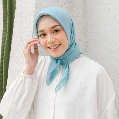Lozy Hijab - Mima Square 207K Get 3 ( Hijab Segiempat Katun ) Blue Tosca