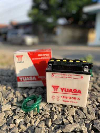 AKI YUASA 12N10-3B-A 12V VESPA VIAR TOSSA AKI MOTOR RODA 3 YUASA