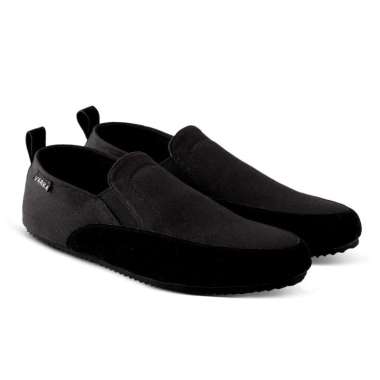 Garage - Sepatu Slip On Pria Varka V 2931 - Hitam 41