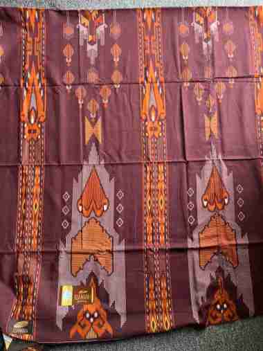 sarung atlas idaman kembang motif BHS - sarung atlas motif BHS motif B