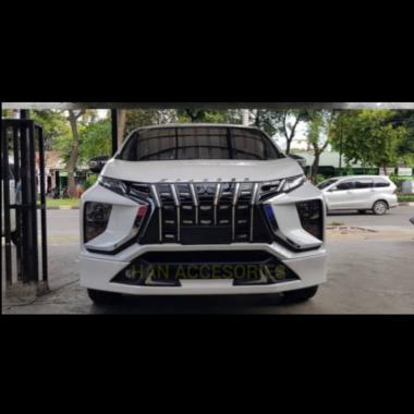 GRILL DEPAN XPANDER