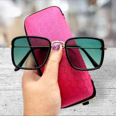 Kacamata Sunglass Hitam Frame Merah
