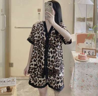 Baju Tidur Piyama Wanita Set Kemeja Celana Lengan Pendek Pakaian Fashion Sapi Leopard Macan Tutul Le