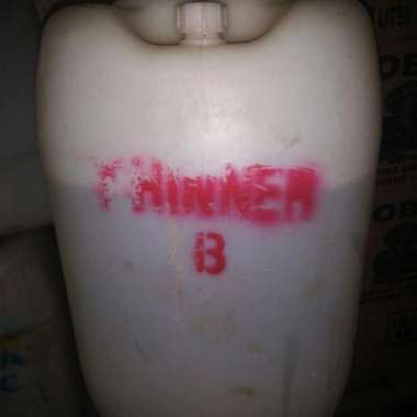 Pengencer Cat Thinner Synthetic B 1 Liter Berkualitas