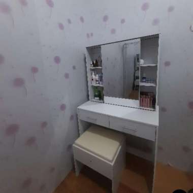 Meja rias meja makeup dengan kaca sliding dan kursi putih murah
