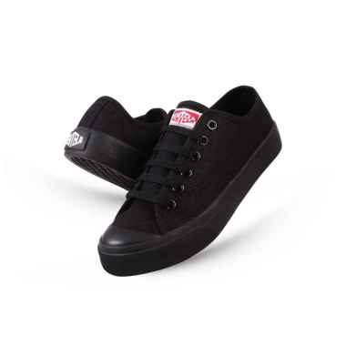VENTELA BASIC LOW BLACK/BLACK 42 BLACK