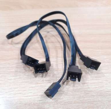 OCYPUS KABEL FAN SPLITTER 1 to 4 Converter 3Pin