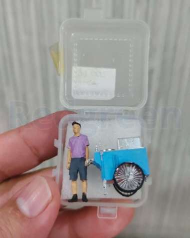 action figure skala 1:64 penjual cilok figure koleksi ( 1pcs )