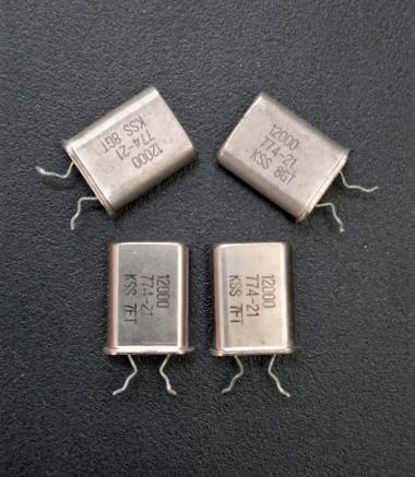 Kristal Quartz Crystal Oscillator KSS 12.000 Mhz