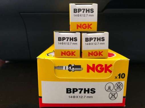 ORIGINAL NGK BUSI BP7HS