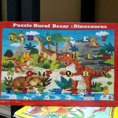 Puzzle Huruf Besar Dinosaurus