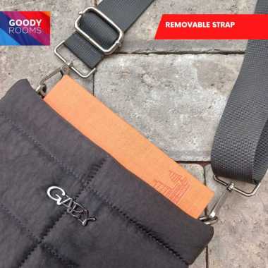 Tas Selempang Handphone Wanita Cewe Gaby 2 in 1