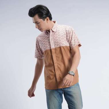 Batik ENOM - Kemeja Batik Pria Lengan Pendek Slimfit - Pandu Shirt - ENOM Batik - Sale L