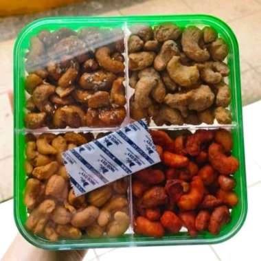 Kacang Mede Matang Premium Toples Sekat 4 Rasa