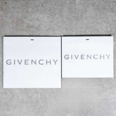 Tas PAPER BAG GIVENCHY TEXT SILVER - M 40X32X13CM 100% ORIGINAL size M