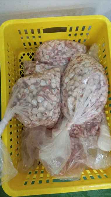 DENGKUL AYAM 1KG/ LUTUT AYAM/AYAM BROILER/TULANG RAWAN LUTUT AYAM/TULANG MUDA LUTUT AYAM