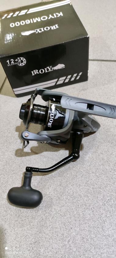 Reel Iroly kiyomi 2000 power handle 12+1BB