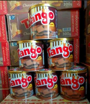 wafer tango kaleng