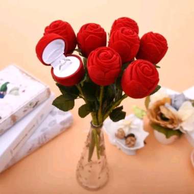 kotak cincin mawar plus tangkai love