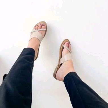 Sandal kulit aks mutiara AQ Garut Bahan Premium By Aqila Fashion 38 Krem