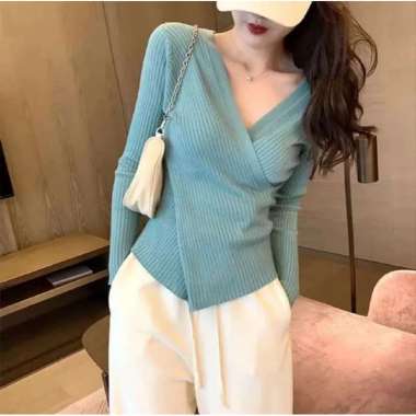 SWEATER RAJUT KOREANSTYLE V-NECK Cream