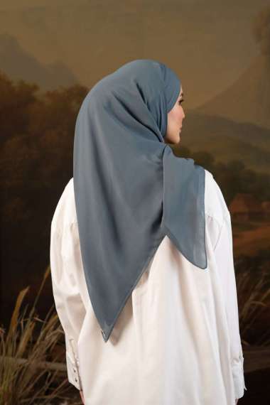 Klamby - Shaira Square Hijab Instan Burnt Ash