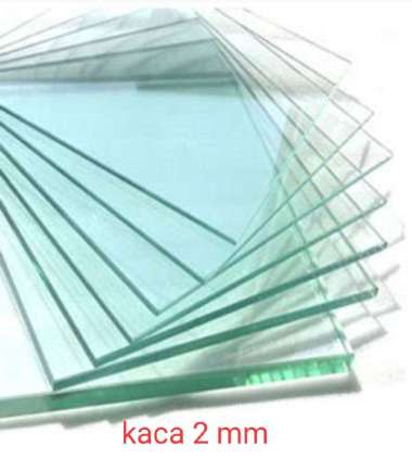 Kaca Bening Ukuran 10x10 cm tebal 2 mm