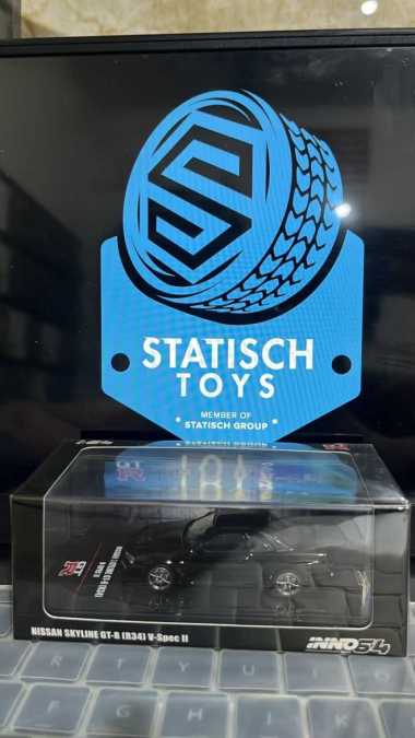 Inno 1/64 NISSAN SKYLINE GT-R (R34) V-SPEC II Hitam Inno64