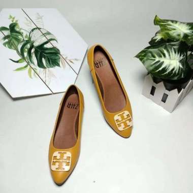 Sepatu kulit Garut Bahan Premium By Aqila Fashion 38 Kuning