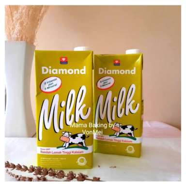 DIAMOND Susu UHT Diamond 1 Liter LOW Fat Rendah Lemak Diet Milk
