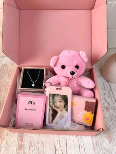 KADOPEDIA Gift Hadiah Kado Ulang Tahun Wanita Istri Ultah Pacar(UT018) Charlotte