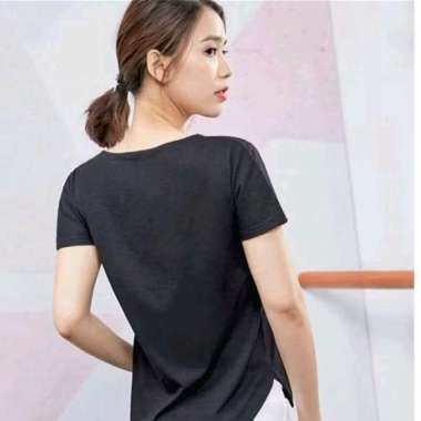 BAJU LUARAN KAOS RINGAN ADEM HALUS DANCE ZUMBA YOGA PILATES SENAM AEROBIK LARI RUNNING SPORT OLAHRAG