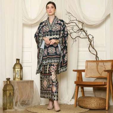 Kebaya Hitam Kebaya Black Kebaya Premium Kebaya Batik Wanita Kebaya Pesta Kebaya Modern kebaya Wisud