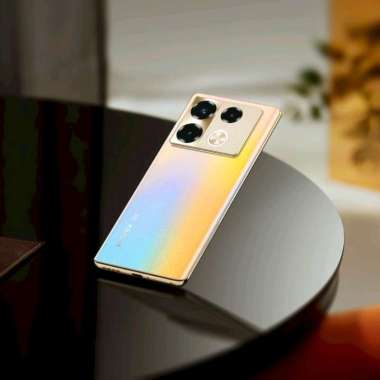 Infinix Note 40 Pro 5G 8/256GB Garansi Resmi Gold