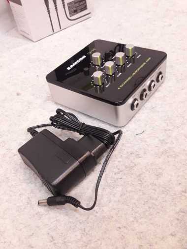 Samson QH4 - 4-Channel Headphone Amplifier