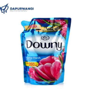 Downy Pewangi & Pelembut Pakaian Sunrise Fresh 1.5 Liter