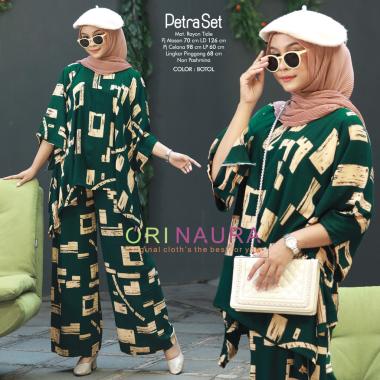 ONE SET WAKA WAKA  2 in 1 PETRA (ATASAN  + CELANA ) / SETELAN WAKA WAKA RAYON / SET RAYON HIJAU BOTO