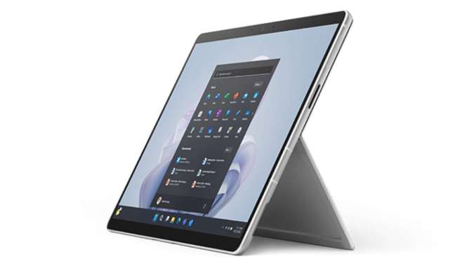 NEW Microsoft Surface Pro 9 13 inch Core i5-1245U EVO Ram 8GB SSD 256GB Tablet Windows TABLET ONLY