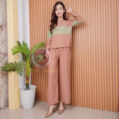 REDE WARNA BANYAK INSTANT TERCEPAT REAL PICT BAHAN PREMIUM ONE SET DALILAH WANITA TEBARU ONE SET OVE