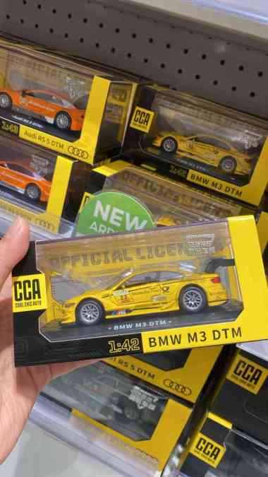 CCA 1:44 BMW M4 DTM