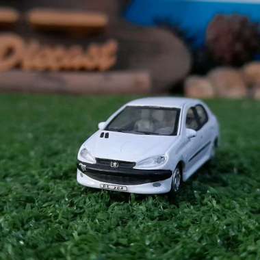 Diecast Miniatur Peugeot 206 skala 1:72