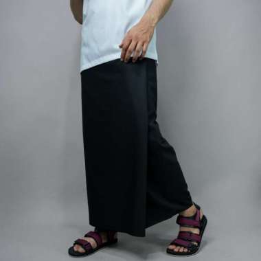 KATSAE - Sarung Pria Dewasa motif sarung polos hitam / sarung sholat pria / sarung laki laki dewasa 