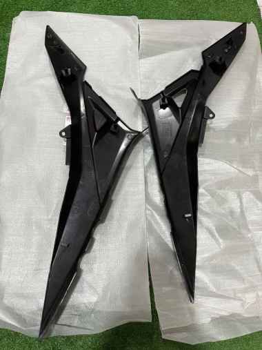 coverside body samping kiri R15 R 15 1CK-F1711-00