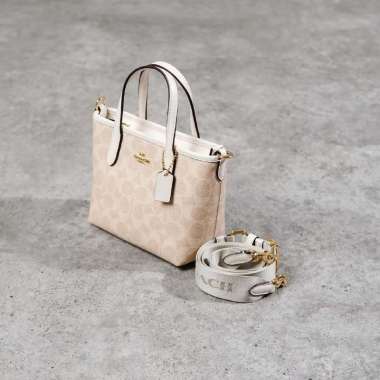 Tas COACH MONOGRAM IVORY WHITE BEIGE MINI ZIP TOTE BAG WITH LS 100% ORIGINAL 15X6X14CM