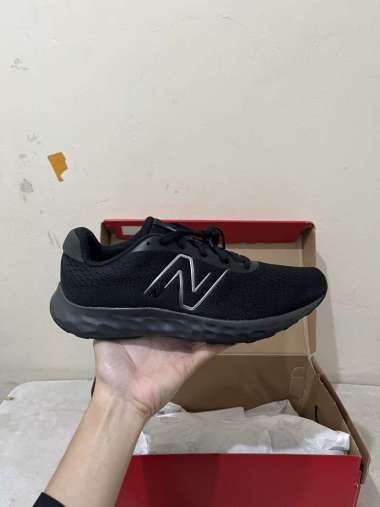 SEPATU NEW BALANCE 520 V8 RUNNING PRIA M520LA8 45