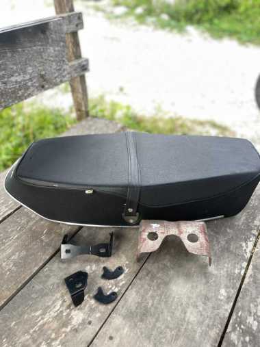 Jok GL 100 Kulit MBTECH ANTI GEMBOS Fullset Engsel + Pangkon JOK GL100