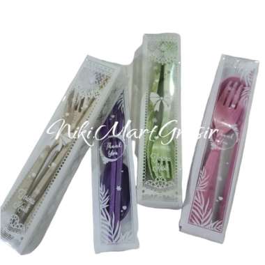 Sendok Travel Mika Plastik / Set Sendok Pernikahan Mika ( Wedding Souvenir / Souvenir Pernikahan )