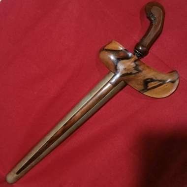 Keris Pasopati Pamor Kupu Tarung Gonjo Wulung Jalur Kepemimpinan