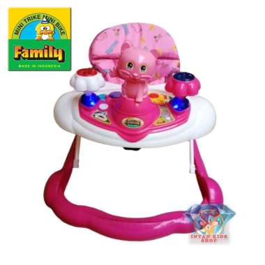 FAMILY BABY WALKER FB 136L ALAT BANTU JALAN BAYI RODA MUSIK & LAMPU Plastik pink